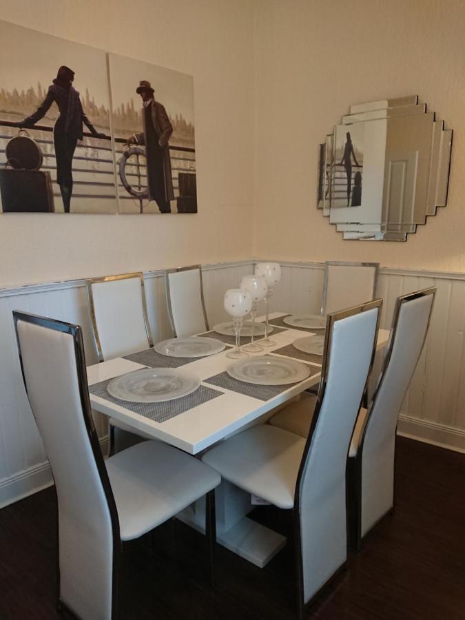 סטירלינג Robert The Bruce Apartment מראה חיצוני תמונה